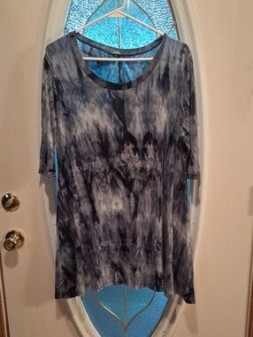 Vintage Blue Tie-Dye Scoop Neck Tunic